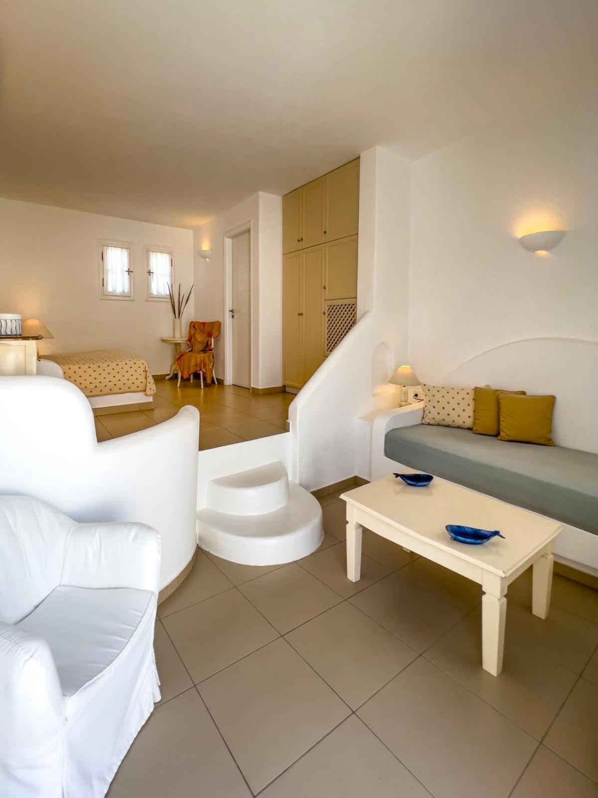 Aspalathras White Hotel Folégandros Exterior foto
